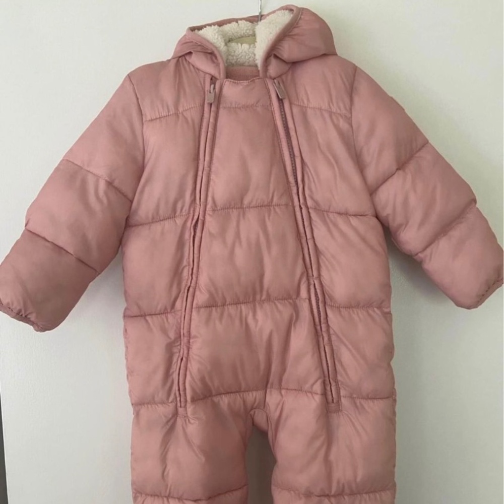 Baby Gap Snow Bunting